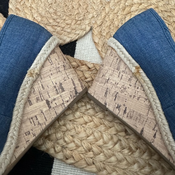 VGUC Life Stride, size 8.5. - Picture 2 of 3